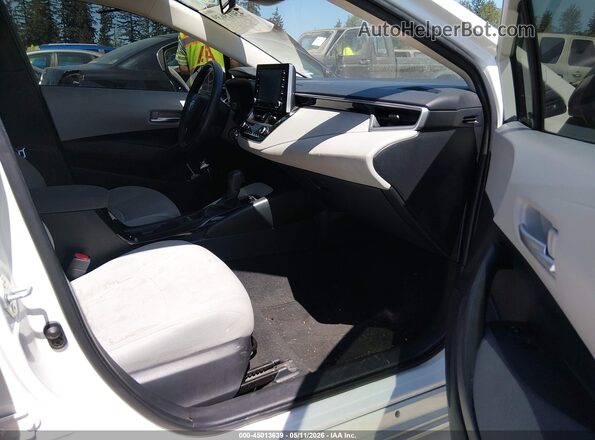 5YFEPMAE7MP207421 2021 TOYOTA LL White Вид салону спереду