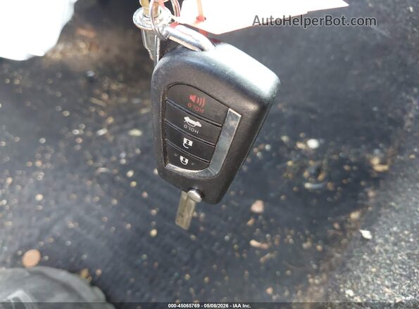 5YFEPMAE8MP261780 2021 TOYOTA LL Blue Առջևի վահանակի տեսք