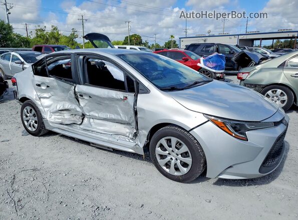 5YFEPMAE8NP301132 2022 TOYOTA COROLLA Silver 
