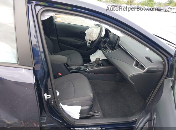 5YFEPMAE8NP357152 2022 TOYOTA COROLLA Blue Front interior view