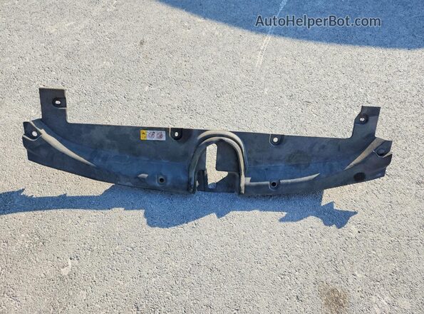 5YFEPRAE2LP062302 2020 TOYOTA LL White Вид підкапотного простору