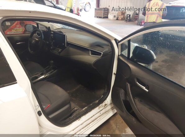 5YFEPRAE3LP104850 2020 TOYOTA COROLLA Белый Вид салона спереди