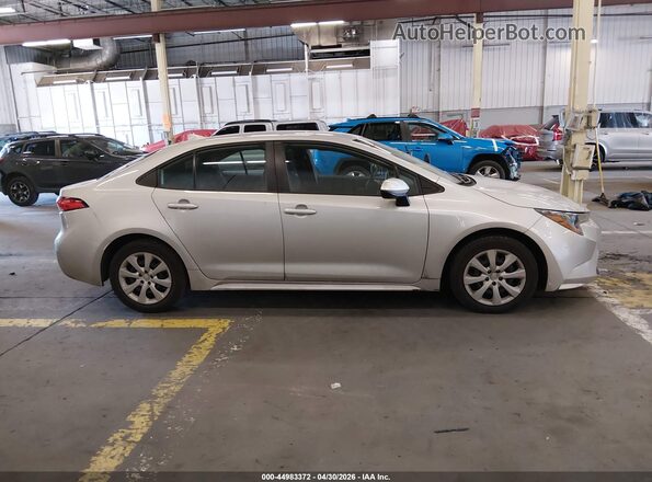 5YFEPRAE8LP141439 2020 TOYOTA LL Gray Vista interior trasera
