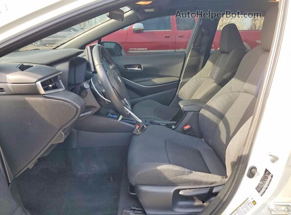5YFP4MCE2MP069995 2021 TOYOTA COROLLA White 