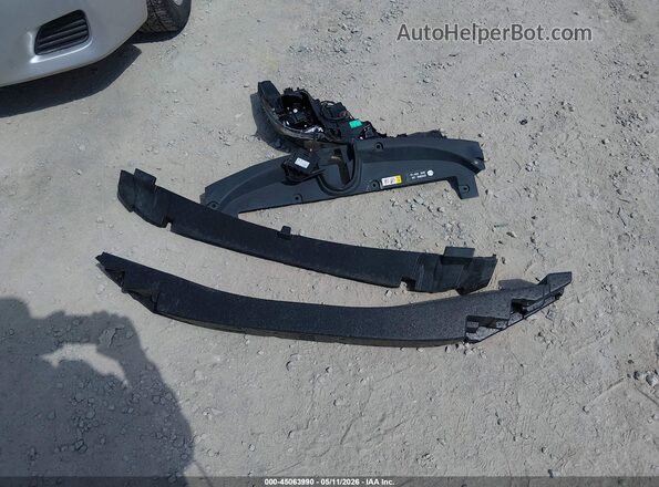 5YFP4RCE2LP020792 2020 TOYOTA LL White Սարքավորումների վահանակի տեսք
