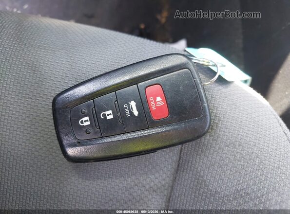 5YFP4RCE5LP054757 2020 TOYOTA LL Silver Widok deski rozdzielczej