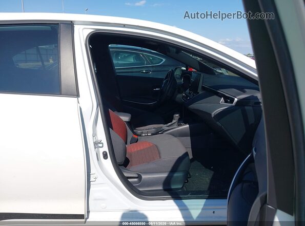 5YFS4MCE1RP216258 2024 TOYOTA LL White Вид салону спереду