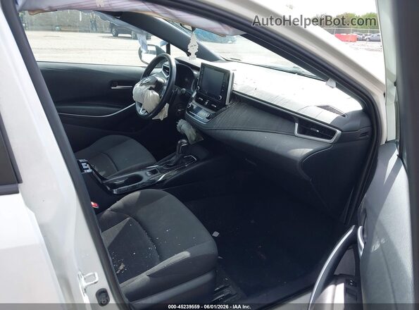 5YFS4RCE5LP039007 2020 TOYOTA COROLLA Белый Вид салона спереди