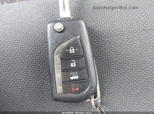 5YFS4RCE5LP039007 2020 TOYOTA COROLLA Белый Вид панели приборов