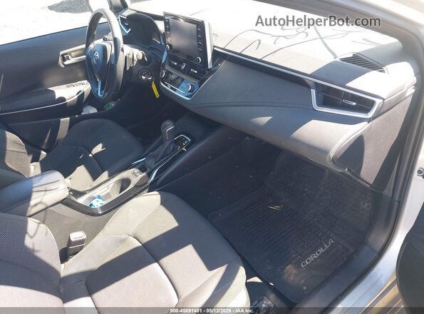 5YFS4RCE6LP043387 2020 TOYOTA LL Silver Vista interior delantera