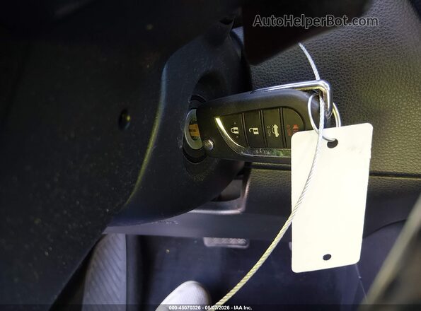 5YFS4RCE7LP032043 2020 TOYOTA LL White Widok deski rozdzielczej