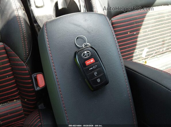 5YFT4MCE2SP233385 2025 TOYOTA COROLLA Blue Dashboard view