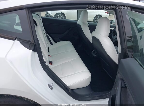 5YJ3E1EA2PF582829 2023 TESLA MODEL 3 Белый Вид наклейки с VIN-кодом