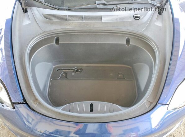 5YJ3E1EA3LF611782 2020 TESLA MODEL Blue 