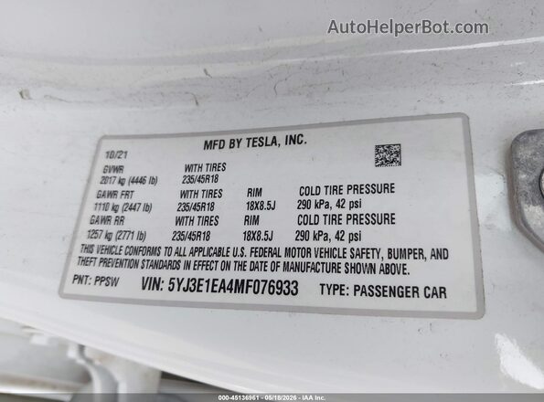 5YJ3E1EA4MF076933 2021 TESLA MODEL 3 White ძრავის განყოფილების ხედი