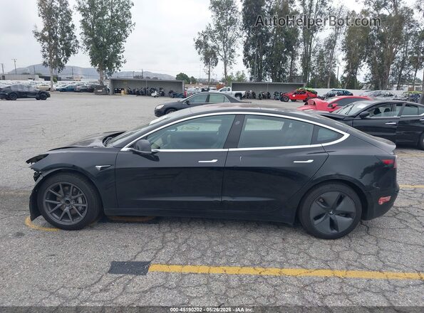 5YJ3E1EA7JF045526 2018 TESLA MODEL 3 Black 