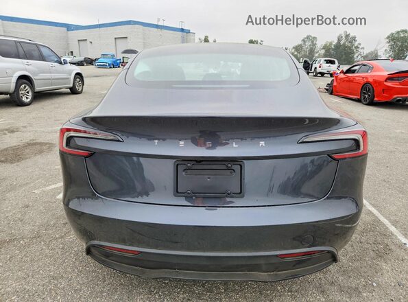 5YJ3E1EA7SF046306 2025 TESLA MODEL Gray Rear view
