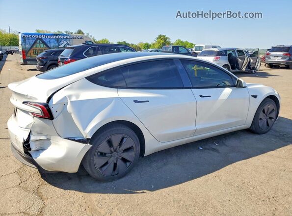5YJ3E1EAXSF046462 2025 TESLA MODEL White Հետևի աջ
