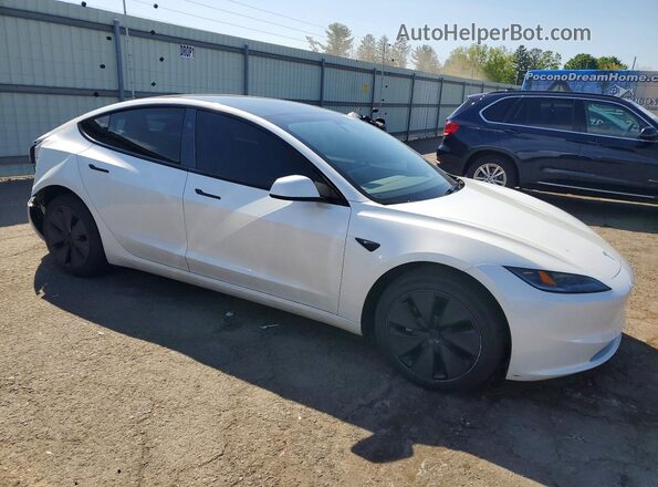 5YJ3E1EAXSF046462 2025 TESLA MODEL White Առջևի աջ