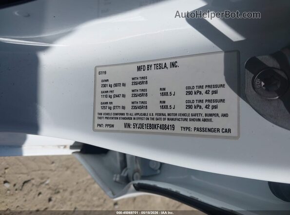 5YJ3E1EB0KF408419 2019 TESLA MODEL 3 White ძრავის განყოფილების ხედი