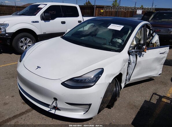 5YJ3E1EB0LF651570 2020 TESLA MODEL 3 White Vista tres cuartos delantera izquierda