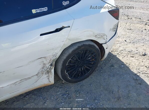 5YJ3E1EB0NF105127 2022 TESLA MODEL 3 Белый Вид спереди
