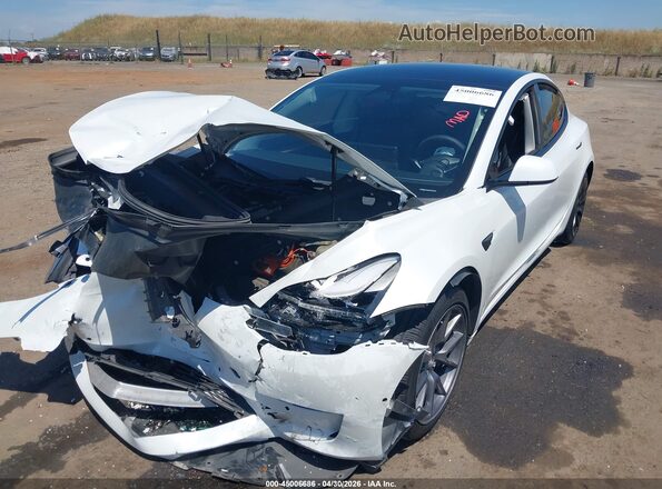 5YJ3E1EB0NF229737 2022 TESLA MODEL 3 White Առջևի ձախ երեք քառորդ տեսարան
