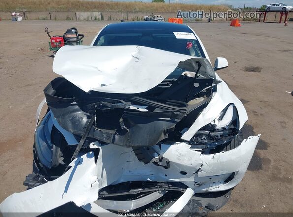 5YJ3E1EB0NF229737 2022 TESLA MODEL 3 White Առջևի վահանակի տեսք