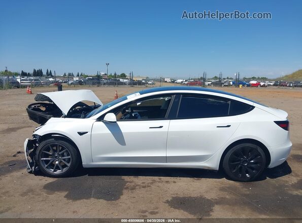 5YJ3E1EB0NF229737 2022 TESLA MODEL 3 White Սալոնի հետևի տեսք