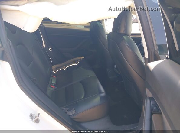 5YJ3E1EB0NF229737 2022 TESLA MODEL 3 White VIN կոդի պիտակի տեսք