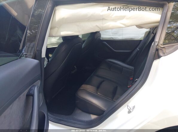 5YJ3E1EB0NF245517 2022 TESLA MODEL 3 White VIN კოდის სტიკერის ხედი