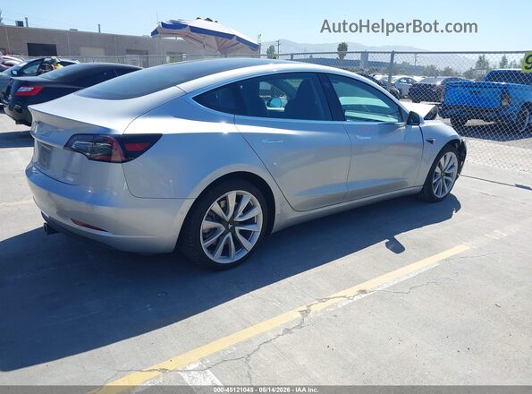5YJ3E1EB1JF091085 2018 TESLA MODEL 3 Серый Задняя правая четверть
