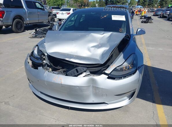 5YJ3E1EB1JF091085 2018 TESLA MODEL 3 Серый Вид спереди