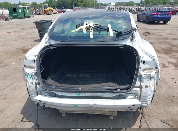 5YJ3E1EB1JF096965 2018 TESLA MODEL 3 White Vista frontal