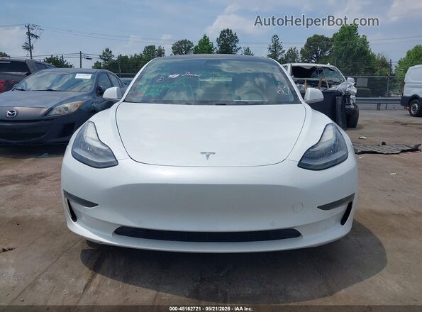 5YJ3E1EB1JF096965 2018 TESLA MODEL 3 White Vista del cuadro de instrumentos