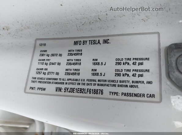 5YJ3E1EB2LF618876 2020 TESLA MODEL 3 White ძრავის განყოფილების ხედი