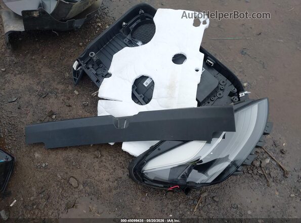 5YJ3E1EB2LF618876 2020 TESLA MODEL 3 White ხელსაწყოთა პანელის ხედი