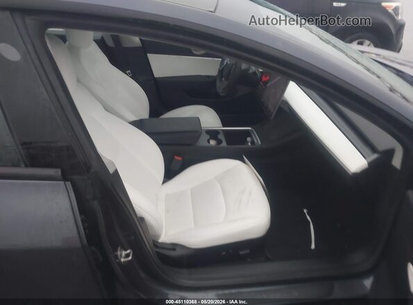5YJ3E1EB2MF862514 2021 TESLA MODEL 3 Gray Widok wnętrza z przodu