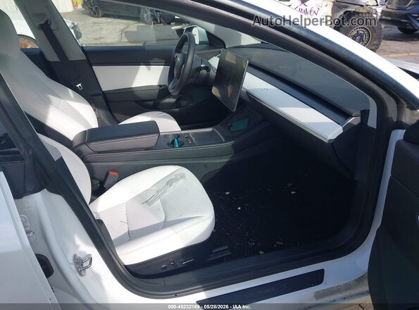 5YJ3E1EB2MF903417 2021 TESLA MODEL 3 White წინა სალონის ხედი