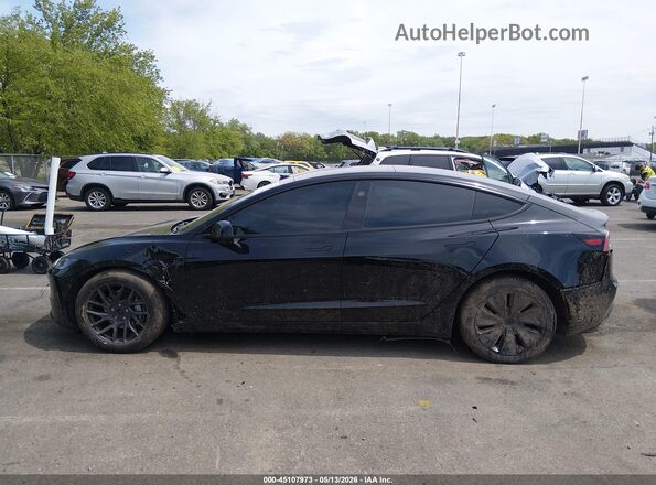 5YJ3E1EB3SF884339 2025 TESLA MODEL 3 Black Widok wnętrza z tyłu