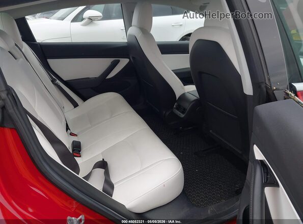 5YJ3E1EB4JF096345 2018 TESLA MODEL 3 Red 