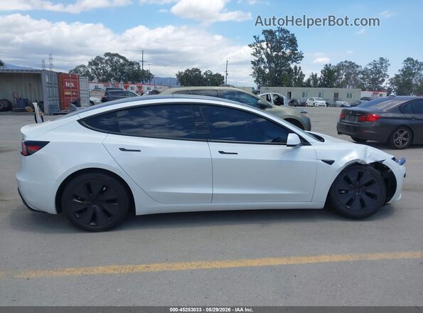 5YJ3E1EB4RF739806 2024 TESLA MODEL 3 White Instrument cluster view