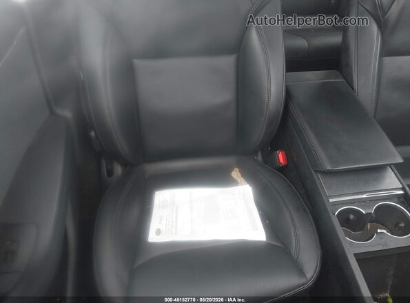 5YJ3E1EB4RF788911 2024 TESLA MODEL 3 Серый Вид салона спереди