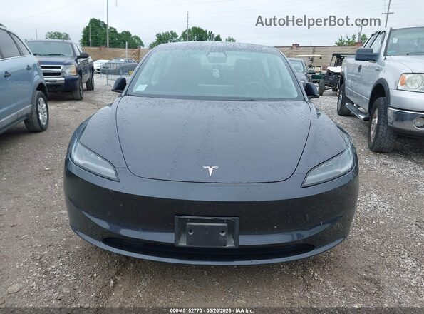5YJ3E1EB4RF788911 2024 TESLA MODEL 3 Серый Вид панели приборов
