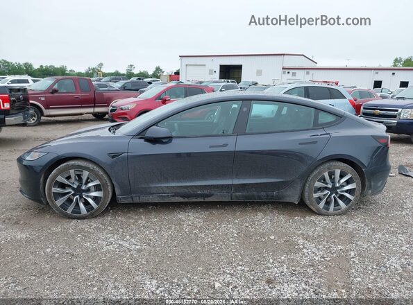 5YJ3E1EB4RF788911 2024 TESLA MODEL 3 Серый Вид задней части салона