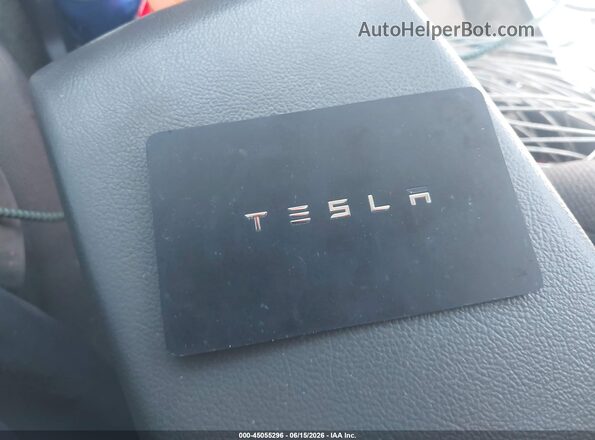 5YJ3E1EB5JF086438 2018 TESLA MODEL 3 White Առջևի վահանակի տեսք