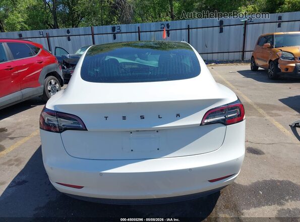 5YJ3E1EB5JF086438 2018 TESLA MODEL 3 White 