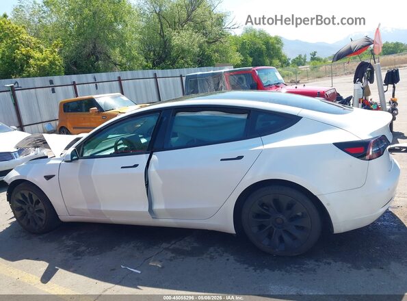 5YJ3E1EB5JF086438 2018 TESLA MODEL 3 White 