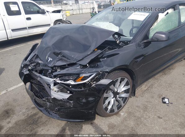 5YJ3E1EB5SF065056 2025 TESLA MODEL 3 Черный Вид спереди
