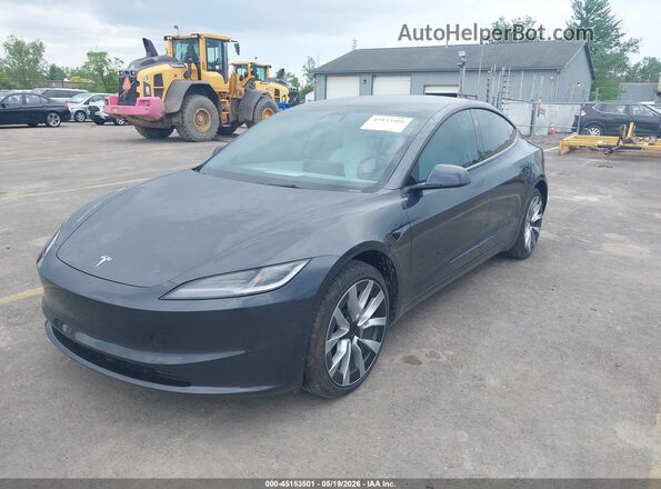 5YJ3E1EB5SF914733 2025 TESLA MODEL 3 Gray Առջևի ձախ երեք քառորդ տեսարան